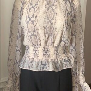 Japna Cream and Gray Patterned Blouse